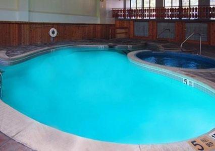 Carriage House Motor Inn Лейк Плесид Екстериор снимка